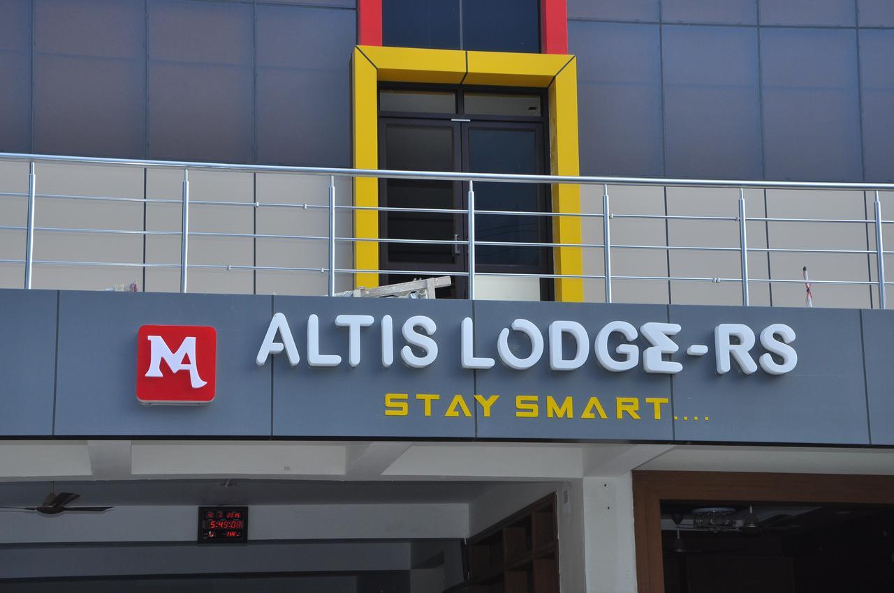 Altis Lodge Erode Kültér fotó
