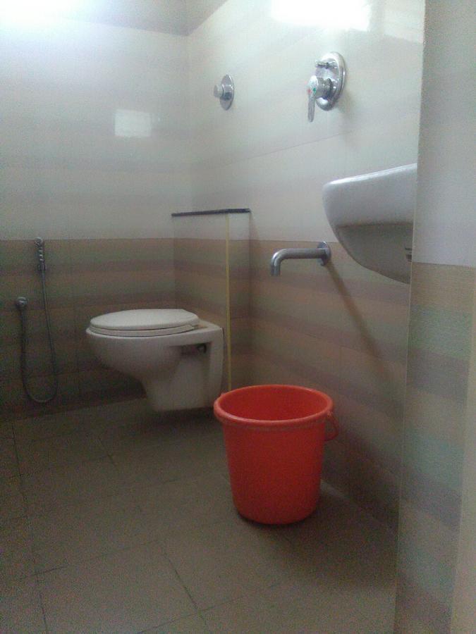 Altis Lodge Erode Kültér fotó